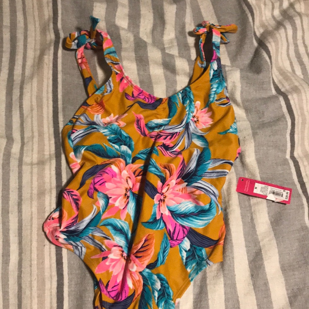 Colorful one piece tie strap suit